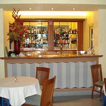 Hotel Lario Mezzegra Bagian luar foto
